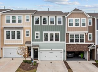 1050 Commack Dr, Durham, NC 27703