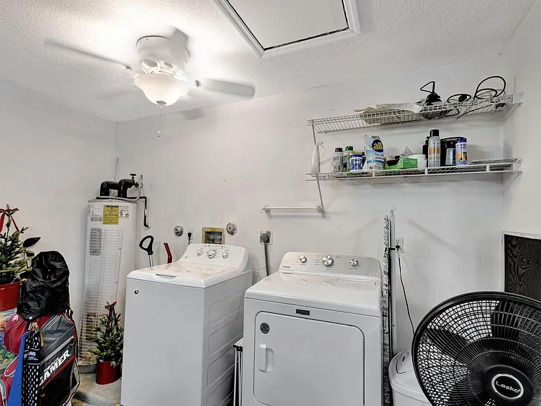 13810 Yarmouth Dr — Photo 21