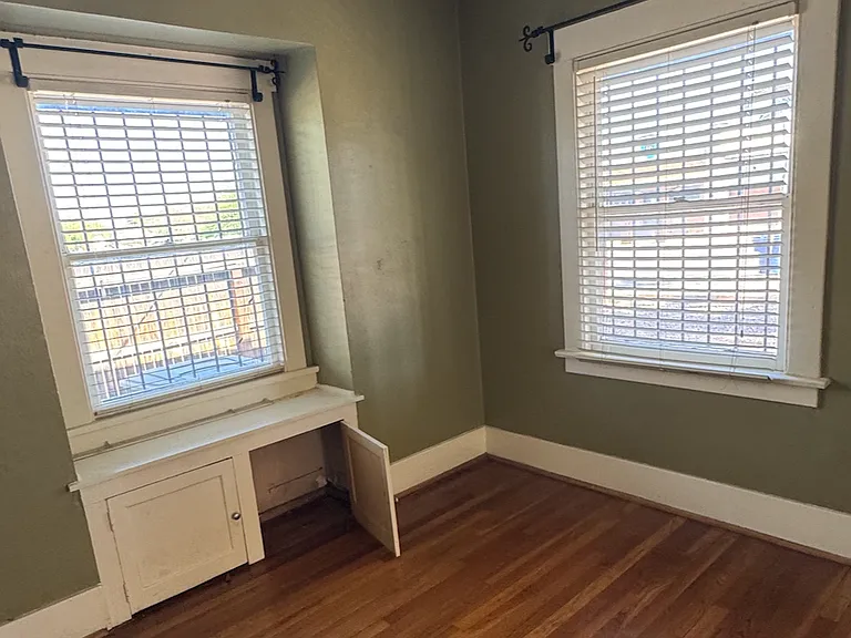 816 E Helen St — Photo 13