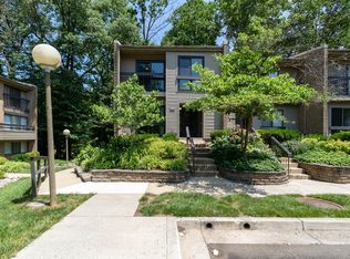 11608 Ivystone Ct #6A1, Reston, VA 20191