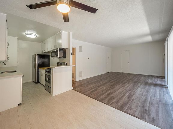 5th image of 1426 N Vista St APT 7