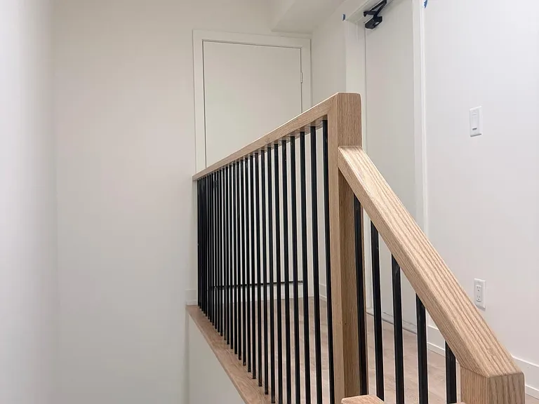 16 Melbourne Ave #320B — Photo 24