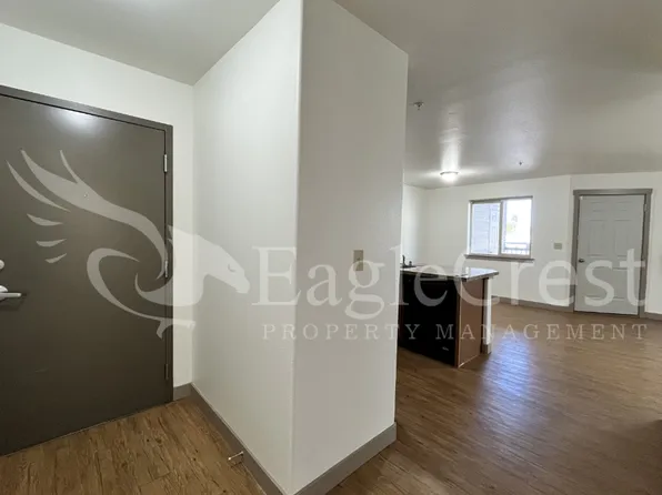 Two Bedroom, One and a Half Bathroom Unit, 2121 S 2nd Ave, Walla Walla, WA 99362