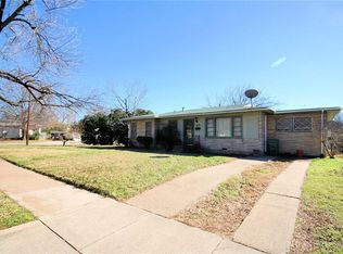 420 Wanda Way, Hurst, TX 76053