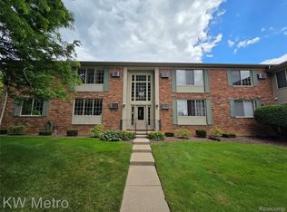 500 Romeo Rd UNIT 122, Rochester, MI 48307