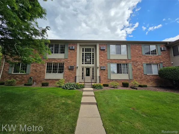 500 Romeo Rd Unit 122, Rochester, MI 48307