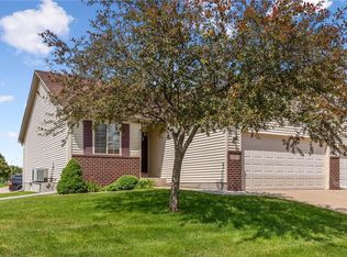 3201 SE Turnberry Dr, Ankeny, IA 50021