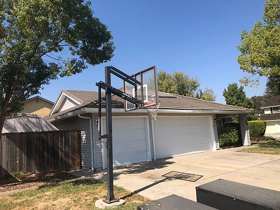 2nd image of 333 Bay River Way