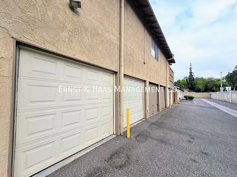 16850 Sierra Vista Way — Photo 22