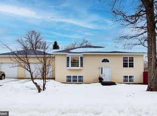 1609 4th St SE, Bemidji, MN 56601