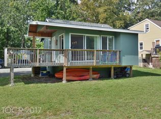 30 Island Ter, Oakland, NJ 07436