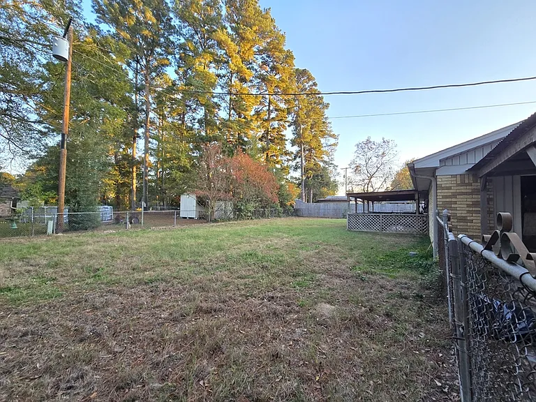 1514 State Highway 155 N — Photo 29