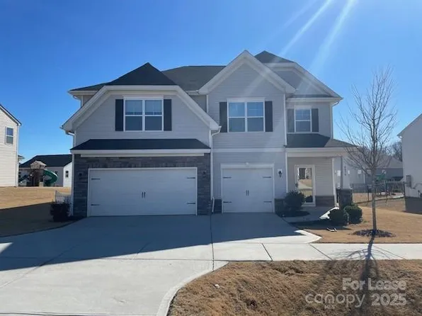 4474 Dover Ct, Denver, NC 28037