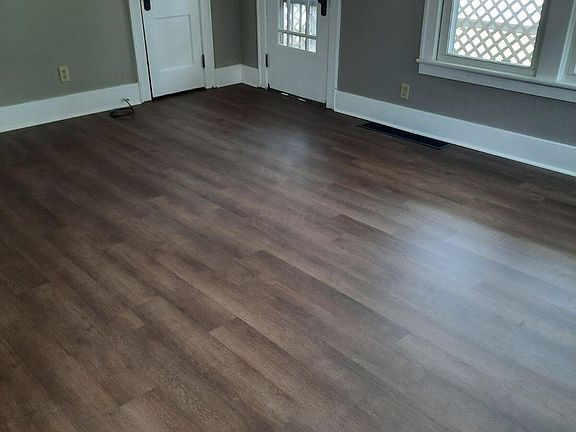 2nd image of 133 Baker St #135