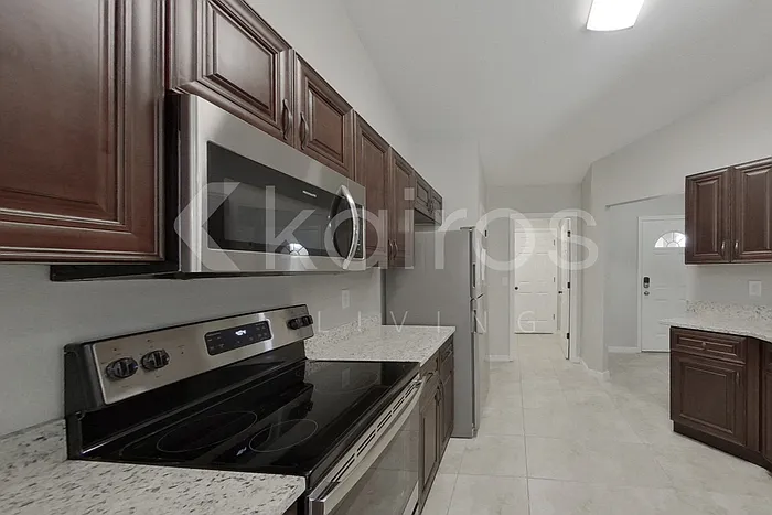 820 Marion Oaks Mnr — Photo 9