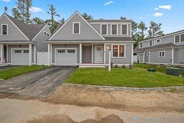 1st image of 17 Twin Pines Ln #17