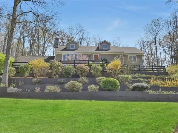52 Bacon Hill Road, Pleasantville, NY 10570