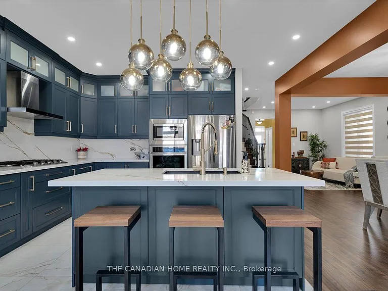 33 Denali Cres — Photo 18