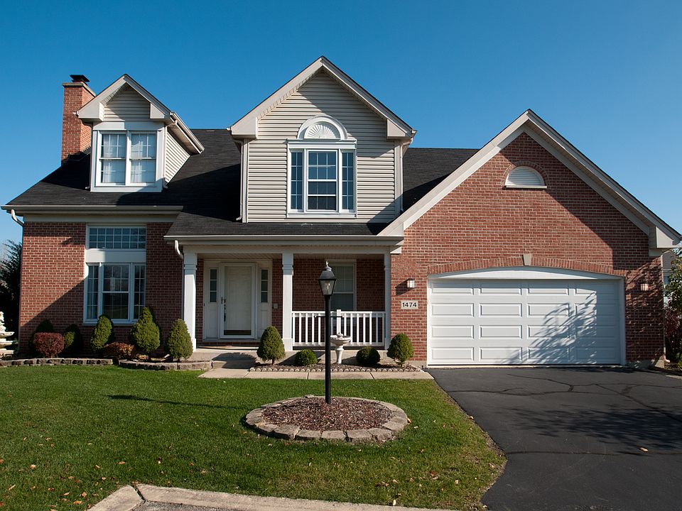 1474 Della Drive