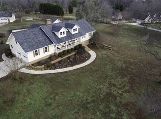 109 Riverbend Dr, McDonough, GA 30252