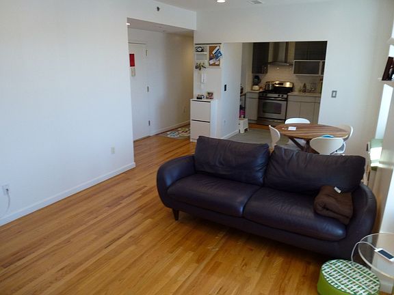 3rd image of 1479 Royce St #3A