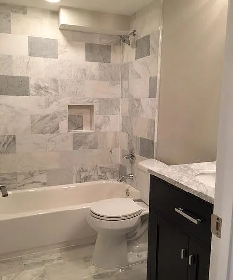 Bathroom (single sink)