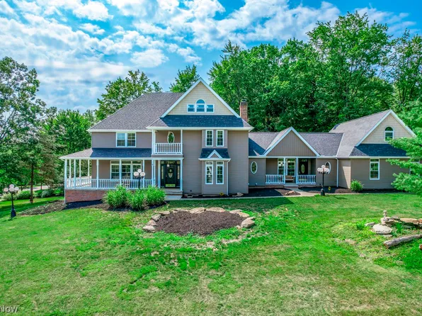 6356 Rockledge Dr, Brecksville, OH 44141