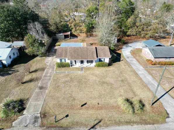 504 6th Ave, Atmore, AL 36502