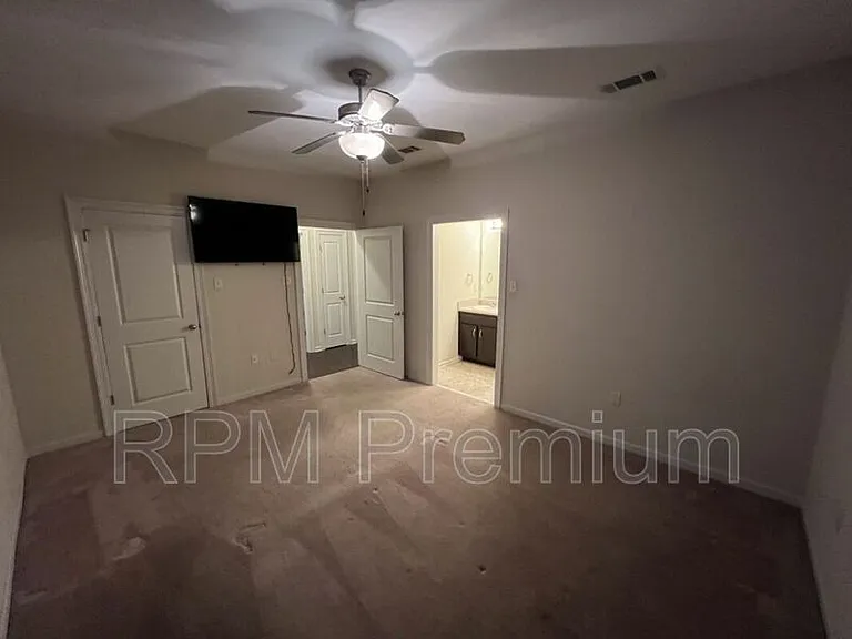8614 Forestwood Ave — Photo 22