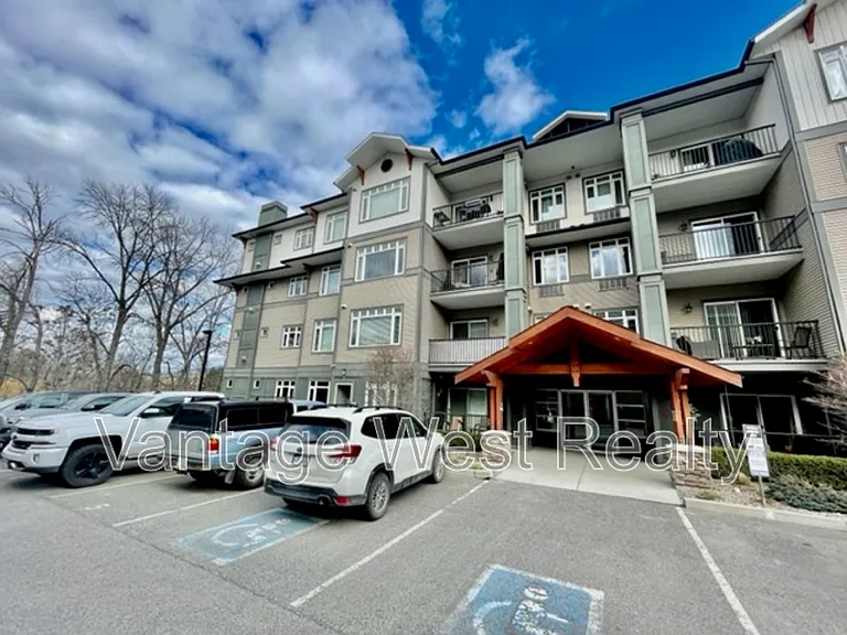 3180 Beaver Lake Rd #106 — Photo 8