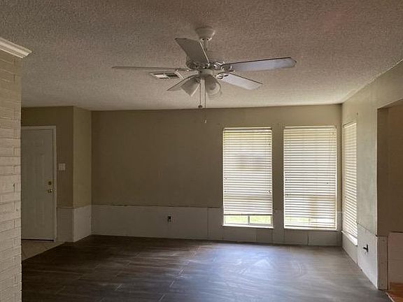 5th image of 18703 Artesian Way