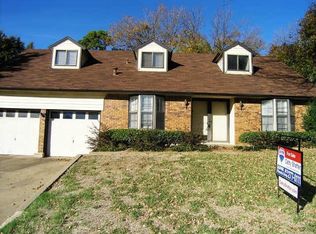 1707 W Lovers Ln, Arlington, TX 76013