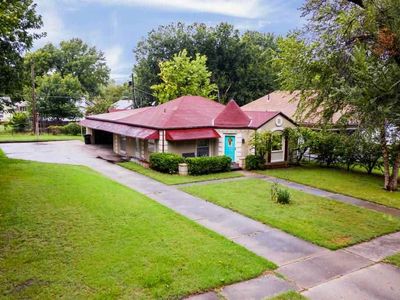 1215 N 3rd St, Arkansas City, KS, 67005