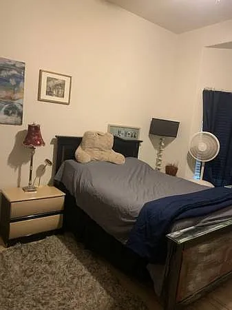 2 bed, 989 sqft, $900 — Photo 1
