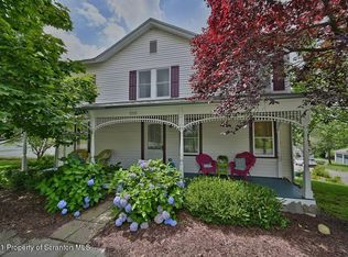 1215 N Abington Rd, Waverly, PA 18471