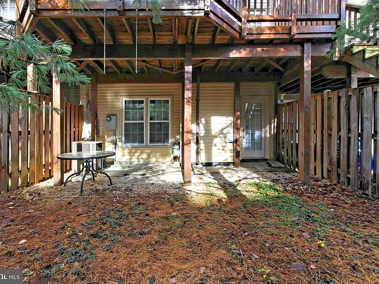 6153 Braeleigh Ln — Photo 30