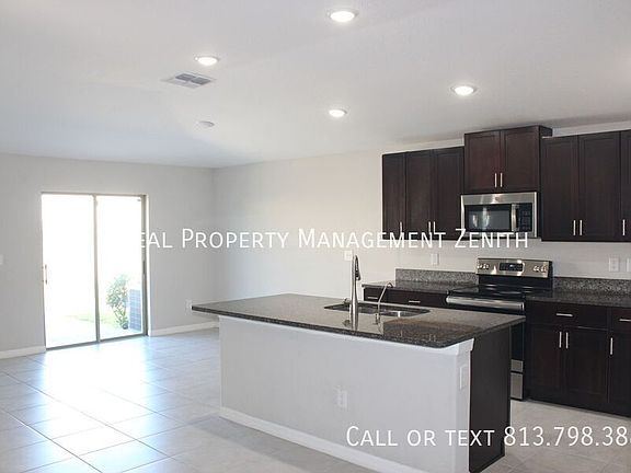 3rd image of 8750 Parsons Hill Blvd