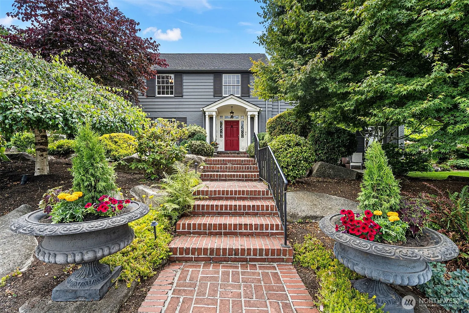 602 N D Street photo 1