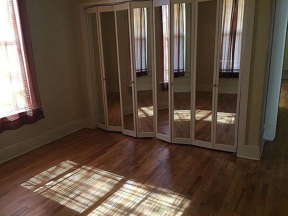 2nd image of 3701 Pine St