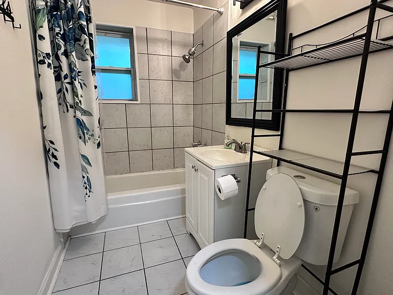 294 Lincoln St SW — Photo 17