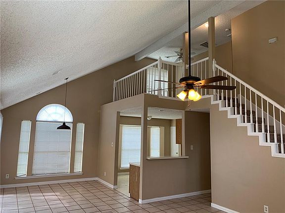 4th image of 6700 Flamewood Dr