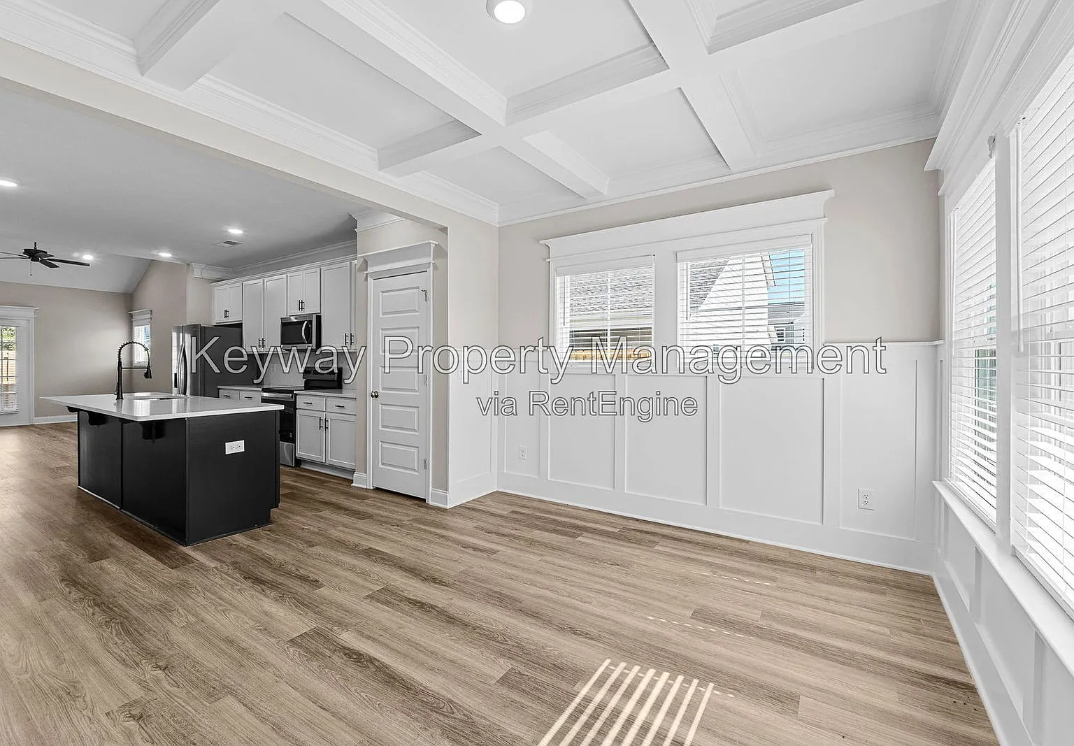 3 bed, 2.5 bath, 1708 sqft, $1,795 — Photo 4