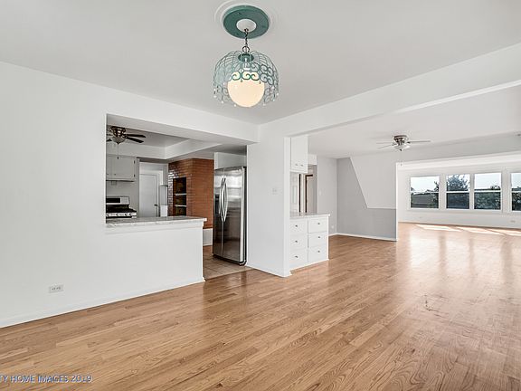 3rd image of 9133 S Western Ave #0