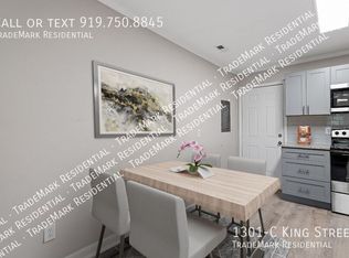 1301C King St, Spring Lake, NC 28390