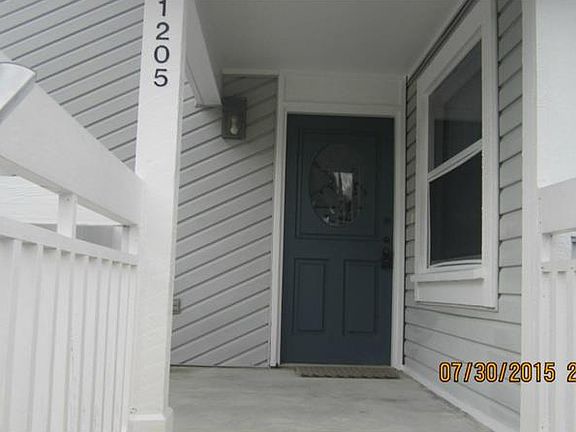 3rd image of 1205 Siesta Bayside Dr #B