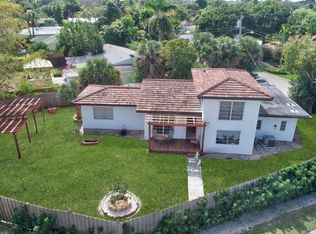 118 S Swinton Cir, Delray Beach, FL 33444