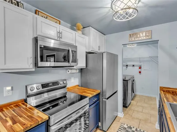 613 Crows Nest Ct, Virginia Beach, VA 23462