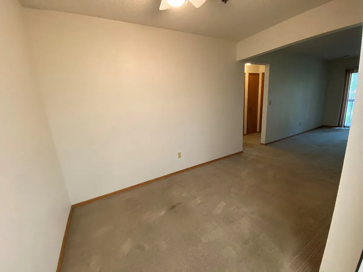 Building Photo - 2880 Sundown Ln #F108