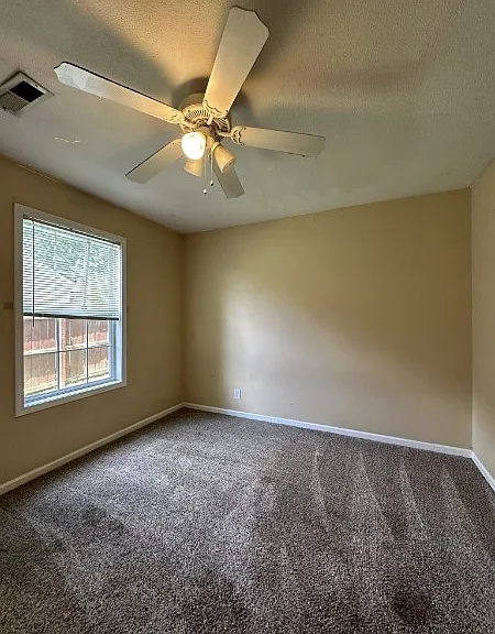272 Executive Ave #A — Photo 4