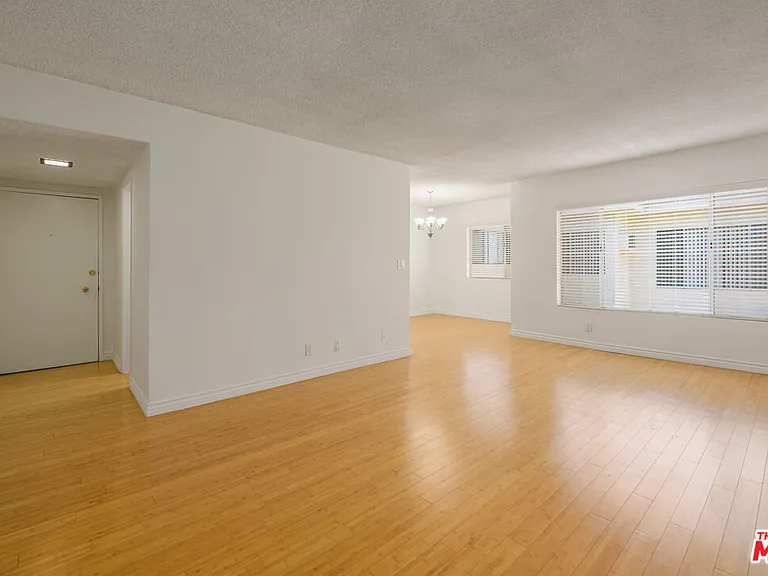 2803 Arizona Ave #8 — Photo 16